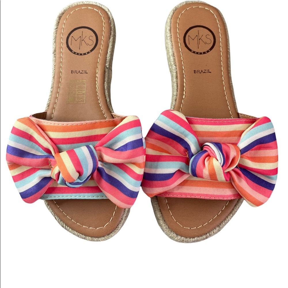 Bow Sandals flat, Cushioned Insole, Round Toe, Aprox 1” heel